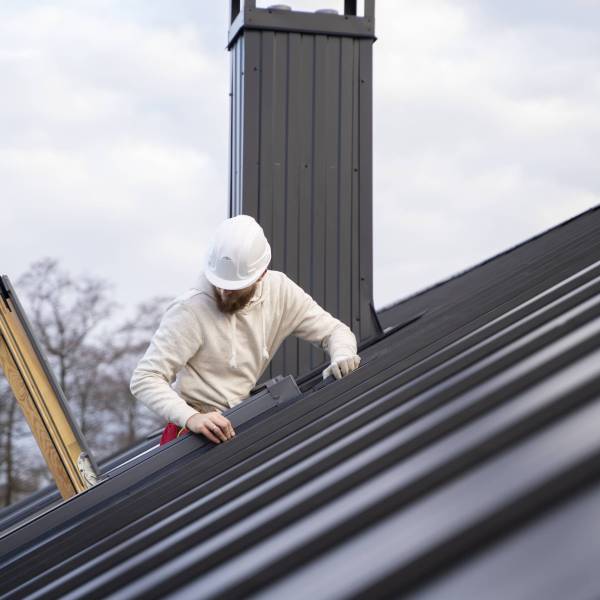 medium-shot-man-working-roof medium-shot-man-working-roof